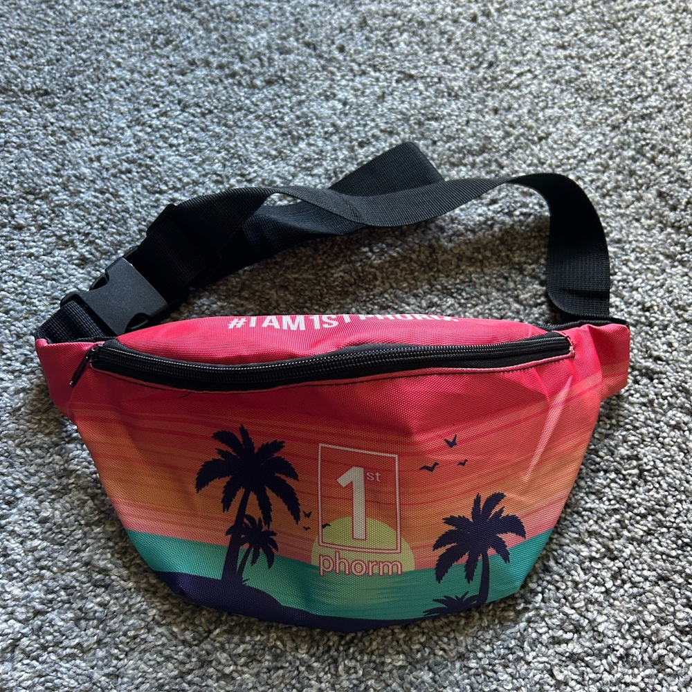 1st Phorm Fannie Pack